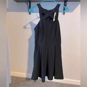 BRAND NEW W/TAGS sz Medium Kohls black party dress!